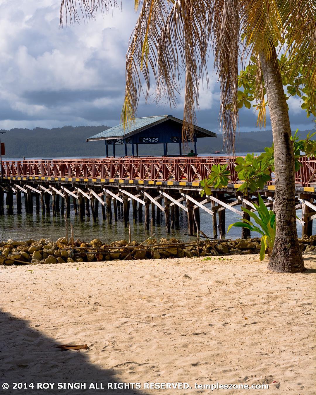 This was shot in Arborek Village, Raja Ampat – Indinesia. In this area there are…