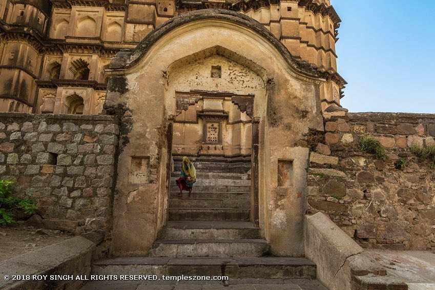 Chaturbhuj Temple, dedicated to Vishnu, is situated in the town of Orchha in Mad…