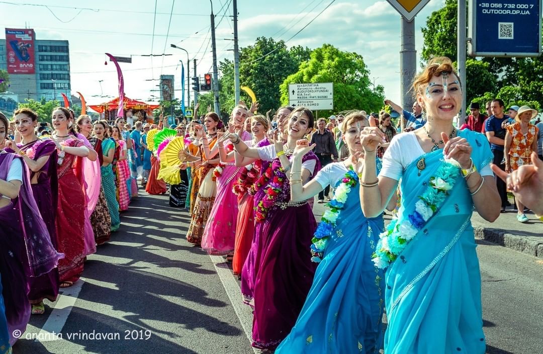 Jagannath Rath yatra in Ukraine  – Ananta Vrindavan Alex Pereyaslov…