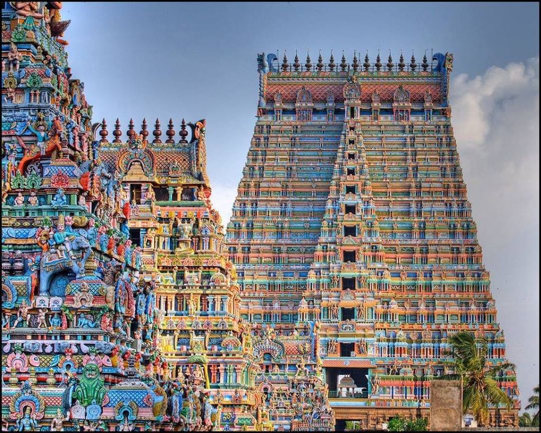 Raja Gopuram of #Sri_Ranganathaswamy_Temple located in #Srirangam, #Tiruchirapal…