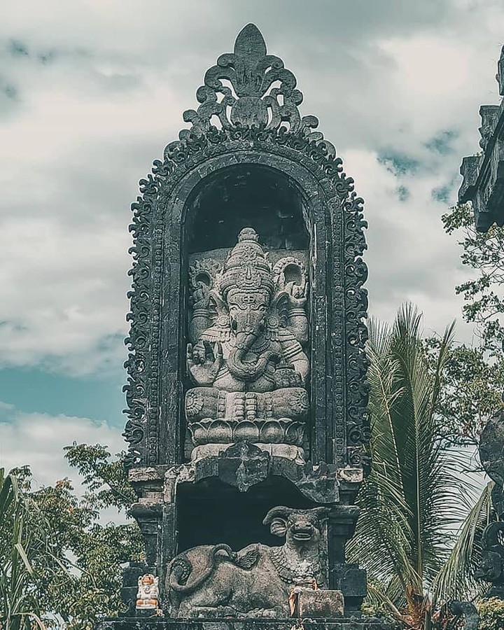 Ancient murti of Sri Ganesh in Bali, Indonesia …