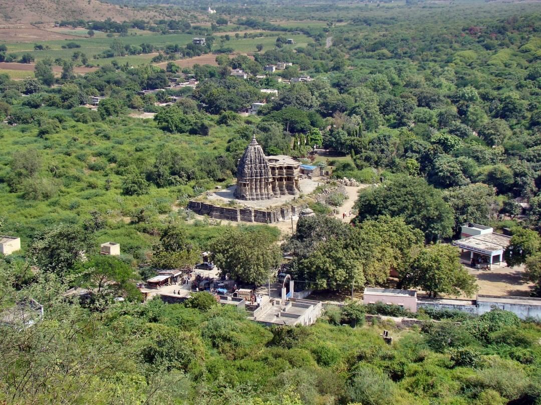 900 year old Navlakha Sun Temple, Ghumli, Gujarat, BHARAT (India) 

Navlakha Tem…