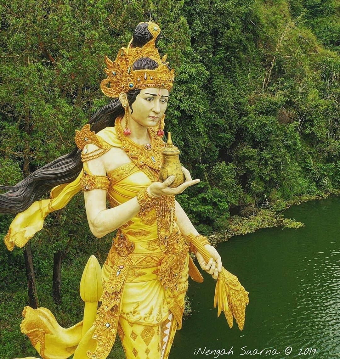 Dewi Danu Statue on the edge of Lake Batur, Bali, Indonesia 

Dewi Danu is the w…