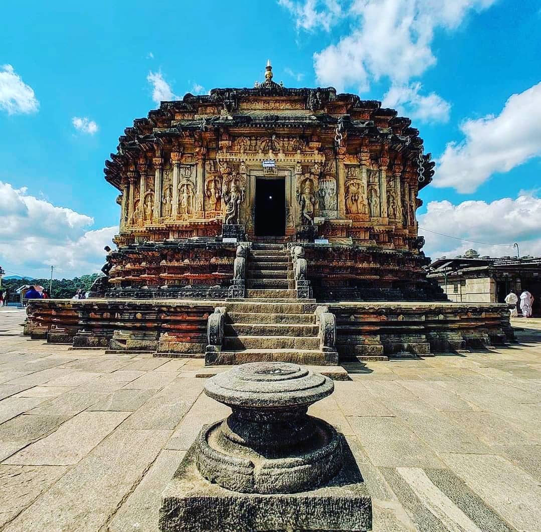 Ancient Vidyashankara Temple in Sringeri has 12 pillars inside with solar signs….