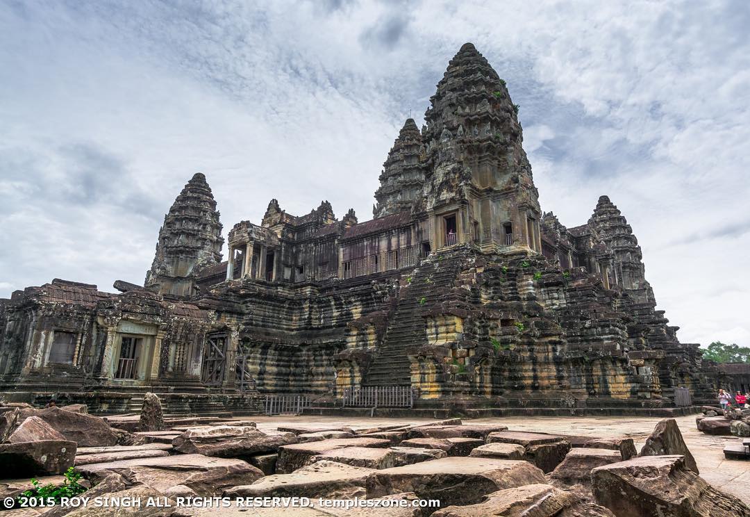 Ankor Wat Temple, Siem Reap, Cambodia. #ankorwat #siemreap #cambodia #travel #tr…