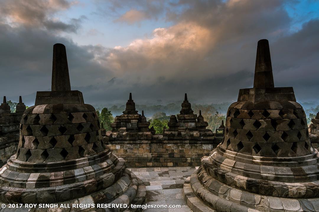 Borobudur Temple in Magelang, Central Jawa – Indonesia. #borobudur #magelang #ce…