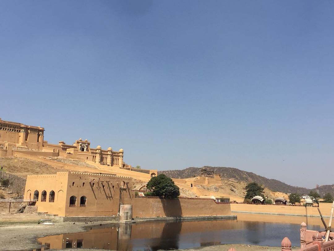 Amer Fort, a beautiful fort in Jaipur.  #jaipur #india #heritage #tour #tourist …